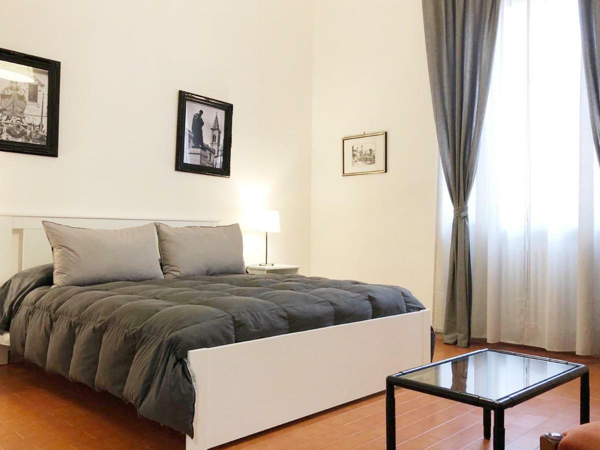 Relax Apartment Сульмона Екстер'єр фото